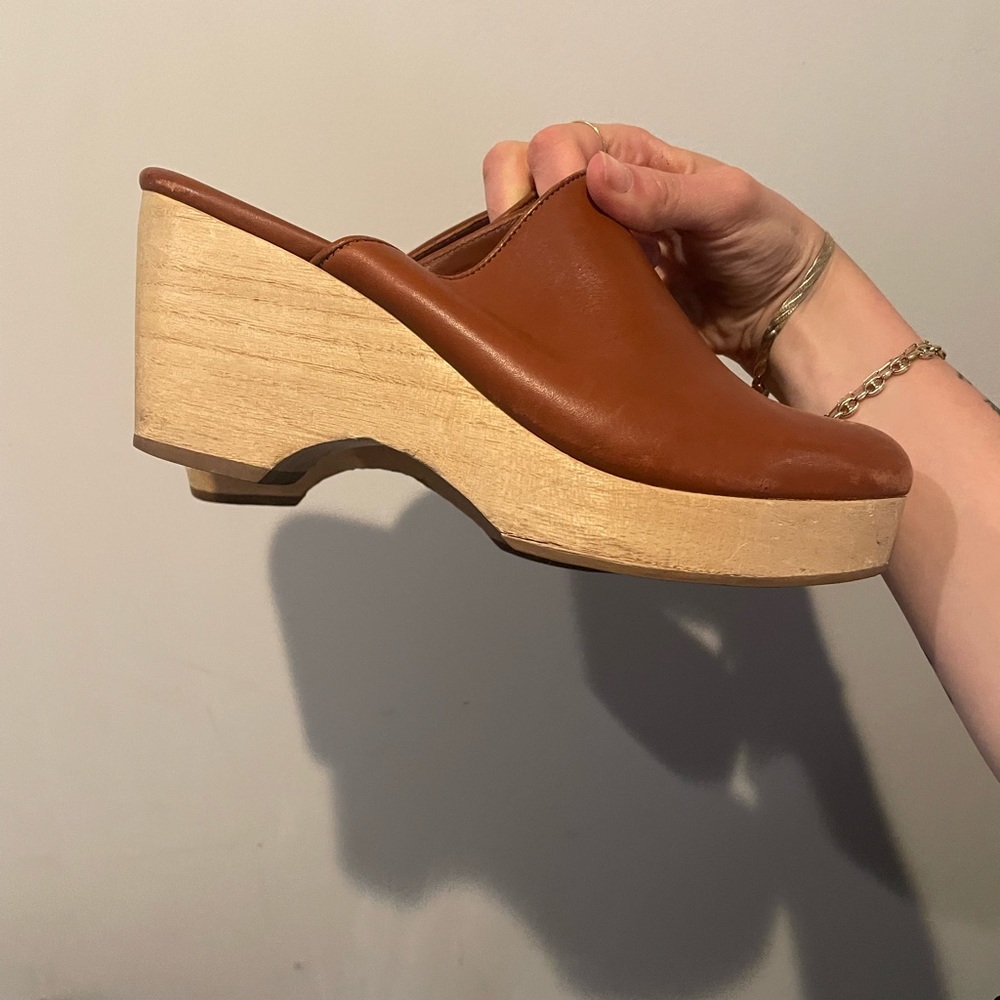 Everlane Clog